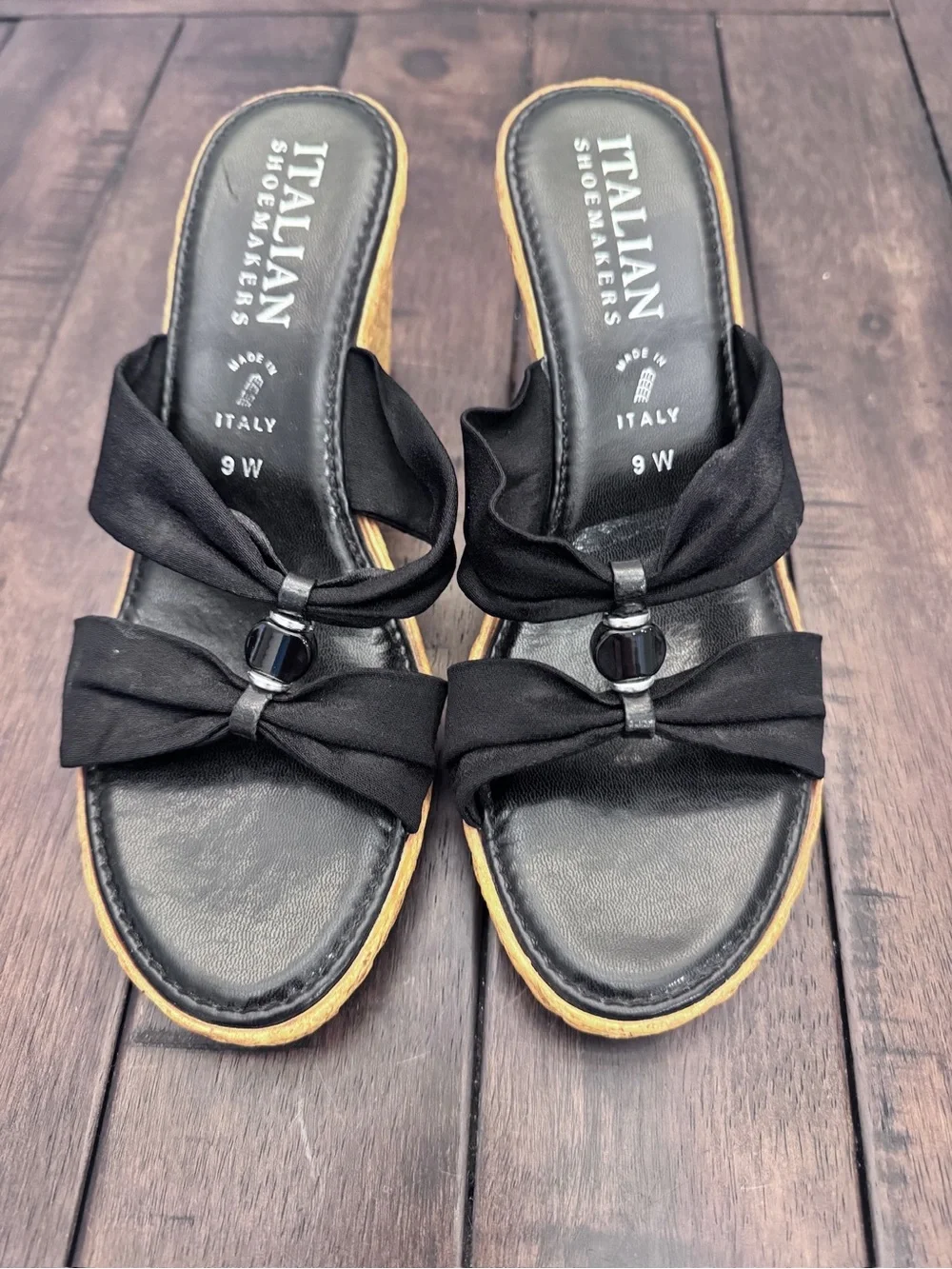 Italian Shoemakers Cork Wedge Size 9W Slip on Sandals Heel Black Jewel
